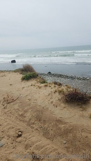 Princess Urimare Liberta / uniquelyuri / princessuri27 nude photo #24