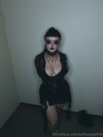 Ur Fave Got / urfavegothh nude photo #38