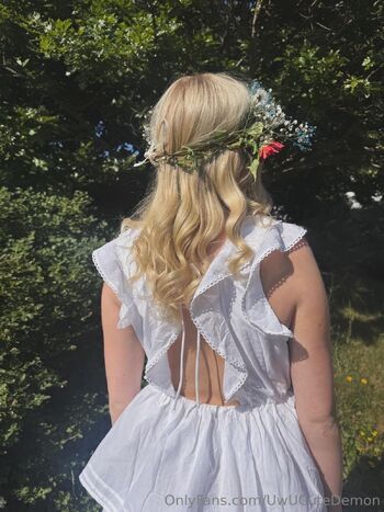 CuteDemo / uwucutedemon nude photo #8