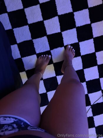 Vaesag / vaehsage / vaemonroe / vaesagee nude photo #15