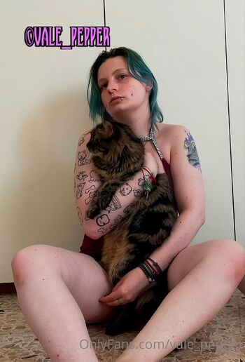 vale_peppe / vale_pepper nude photo #14