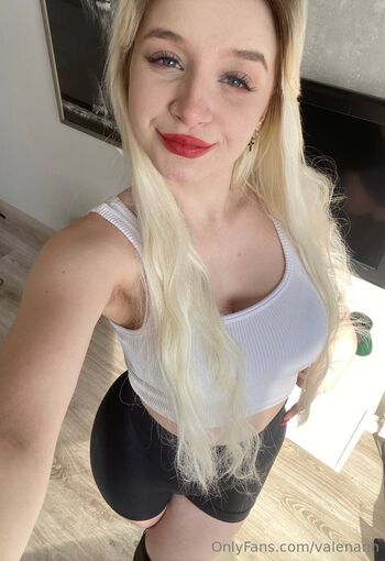 𝓐𝓷𝓷𝓪 𝓥𝓪𝓵𝓮𝓷 / valenann nude photo #8