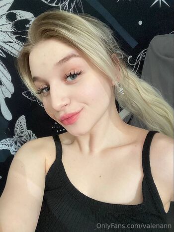 𝓐𝓷𝓷𝓪 𝓥𝓪𝓵𝓮𝓷 / valenann nude photo #31