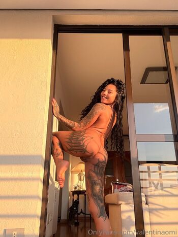 Valentina Naom / valentinaomi nude photo #6