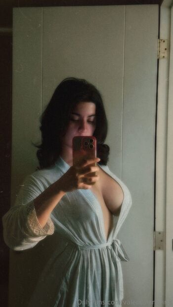 Valentin / valentinarianna nude photo #4