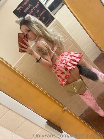 Valentine / valentinejade nude photo #6