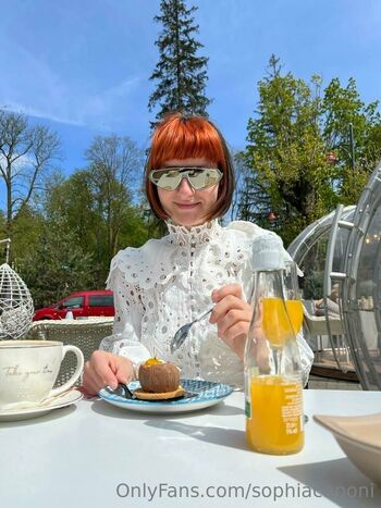 Sofia Capon / valerievailfree / valerycaponi nude photo #32