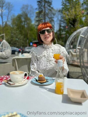 Sofia Capon / valerievailfree / valerycaponi nude photo #34