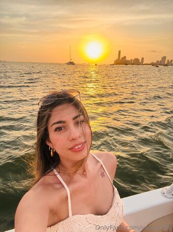 Valery / valery19y nude photo #20