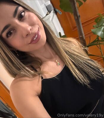 Valery / valery19y nude photo #25