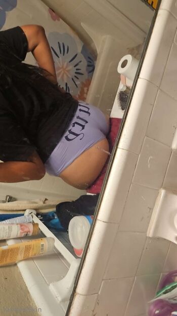 Vampire Ski / vampireskin nude photo #5