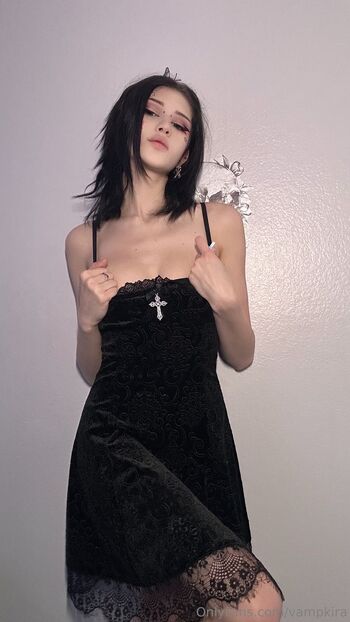 Kira VAMP / vampkira / kiravampp / kiraa_vamp nude photo #6