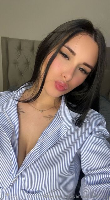 Vanessa / vanessa.cherry18 nude photo #18