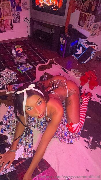 Vanessa Amo / vanessaamorofficial nude photo #16