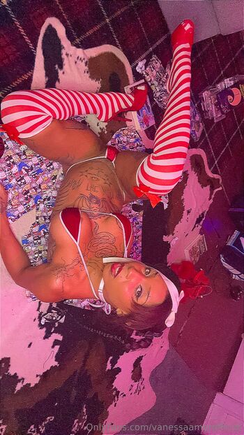 Vanessa Amo / vanessaamorofficial nude photo #17
