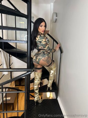 Your virtual GFE / vanessajhonsvip nude photo #4