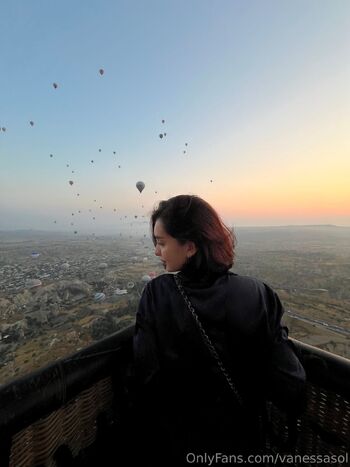 Vanessa / vanessasol nude photo #4