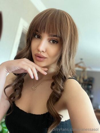 Vanessa / vanessasol nude photo #17