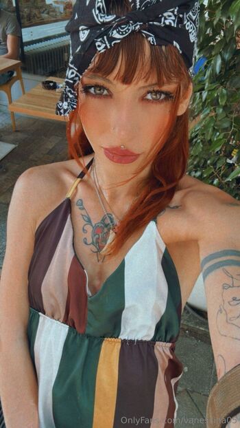 Vanessa / vanessina05 nude photo #6
