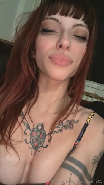Vanessa / vanessina05 nude photo #10