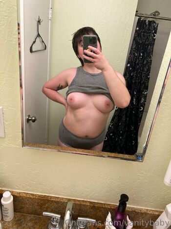 Vanit / vanitybaby nude photo #23