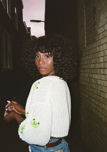 Vannial / vanniall nude photo #16