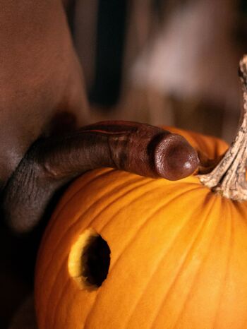 Vannial / vanniall nude photo #20