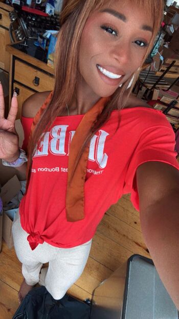 Vannial / vanniall nude photo #47