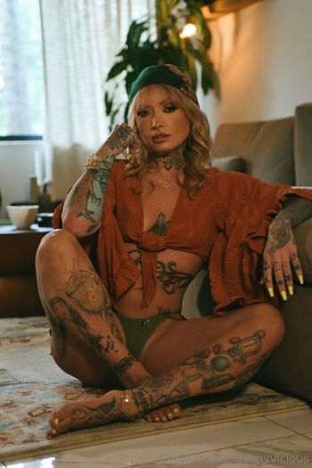 VanyVicious / vanyvicious nude photo #2