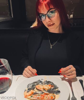 VECKY FOX VCCUSTOM / veckyfox nude photo #10