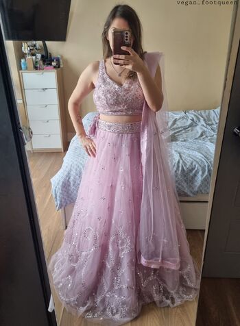 VEGAN FOOTQUEE / veganfootqueen nude photo #17