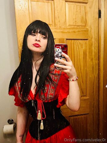 Ve / velec0r nude photo #13