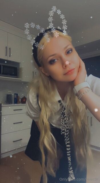 Ve / velec0r nude photo #25