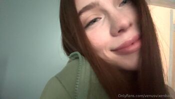 venus / venusvixenbaby nude photo #5