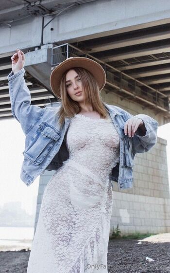 Vick / vicky_mmm nude photo #12