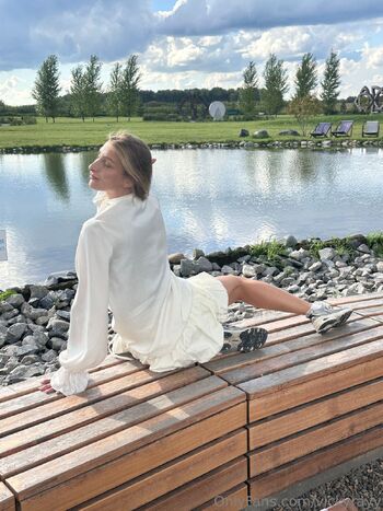 Vicky Ra / vickyrayy nude photo #14