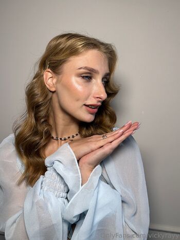 Vicky Ra / vickyrayy nude photo #22