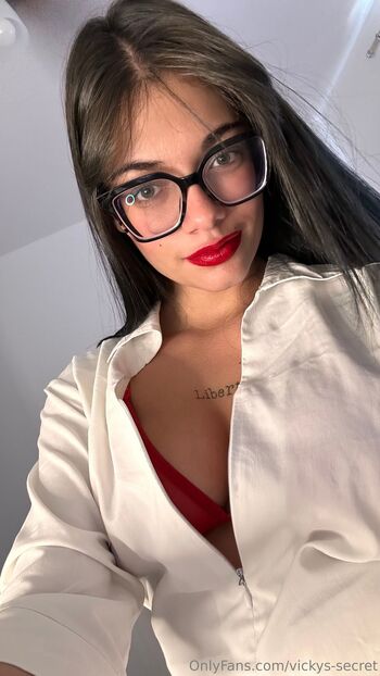 Vicky / vickys-secret nude photo #27