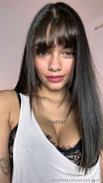 Vicky / vickys-secret nude photo #32