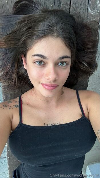 Vicky / vickys-secret nude photo #34