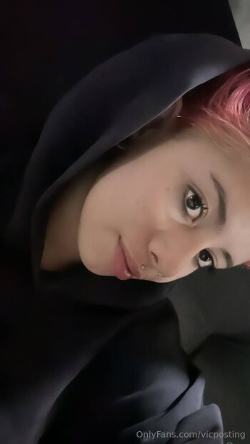 Vic / vicposting nude photo #5