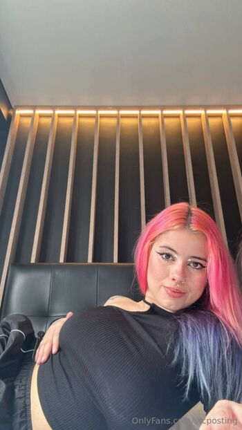 Vic / vicposting nude photo #15