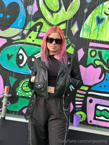 Vic / vicposting nude photo #18