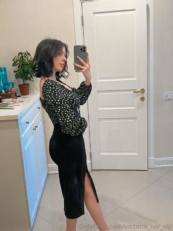 Victoria Luv / victoria_luv_vip nude photo #10
