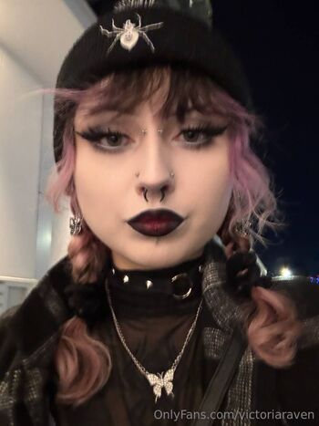 Alisha Victoria Rave / victoriaraven nude photo #8