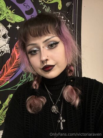 Alisha Victoria Rave / victoriaraven nude photo #10