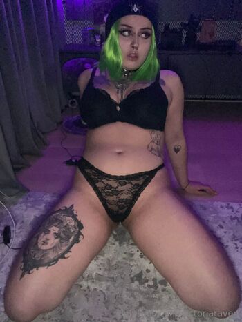 Alisha Victoria Rave / victoriaraven nude photo #13