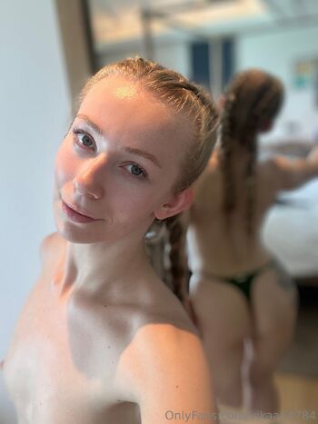 Vikaa5478 / vikaa54784 nude photo #10