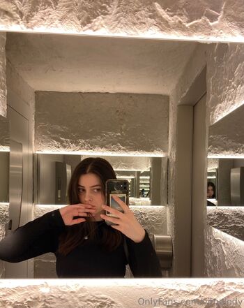 Vi / vimelody nude photo #16