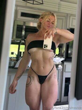 Vina Vice Fre / vinavice nude photo #6